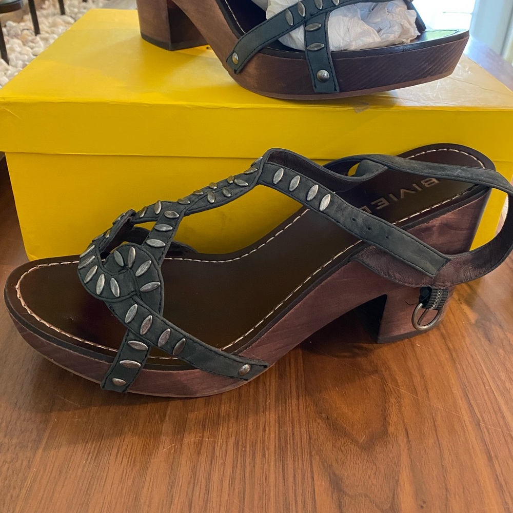 Biviel Sandal Size 40 LIKE NEW